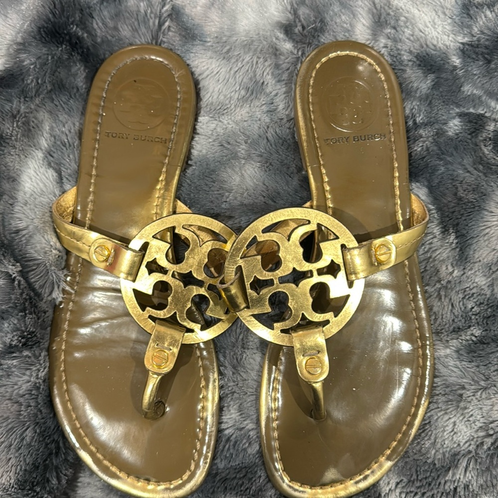 Tory sandals